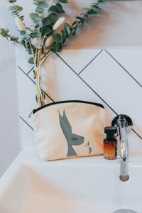 Hare with cocktail cosmetic bag